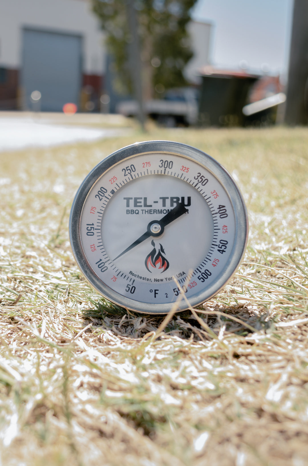 How Tel-Tru Makes Industrial Quality Thermometers for Your Backyard -  CookOut News